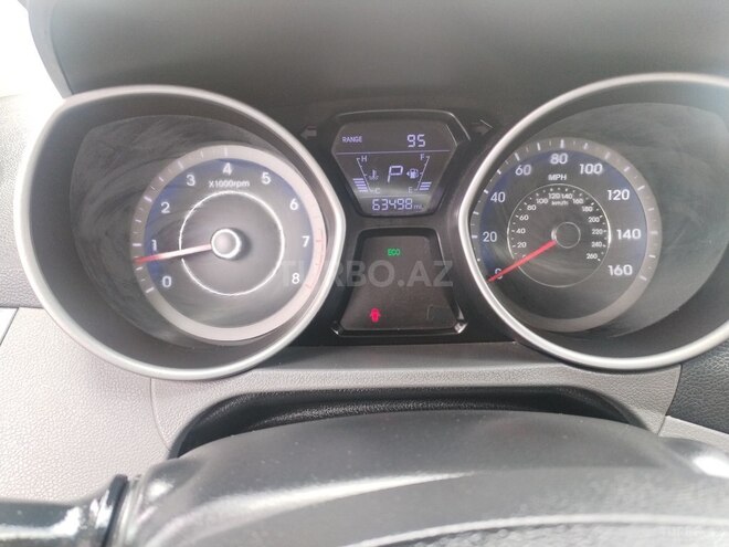 Hyundai Elantra 2014, 102,193 km - 1.8 l - Bakı