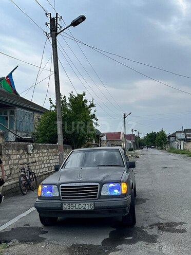 Mercedes E 220 d 1992, 500,000 km - 2.2 l - Beyləqan