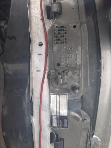 Mercedes E 220 d 1992, 500,000 km - 2.2 l - Beyləqan