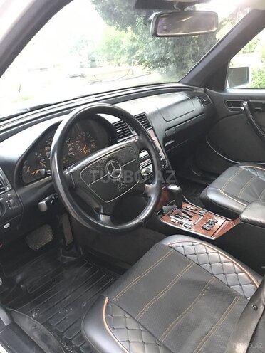 Mercedes C 200 2000, 495,000 km - 2.0 l - Bakı
