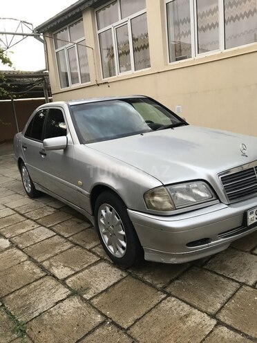 Mercedes C 200 2000, 495,000 km - 2.0 l - Bakı