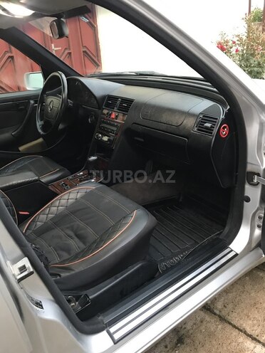 Mercedes C 200 2000, 495,000 km - 2.0 l - Bakı