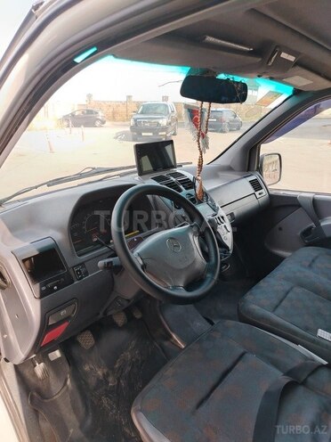 Mercedes Vito 112 2002, 399,000 km - 2.2 l - Bakı