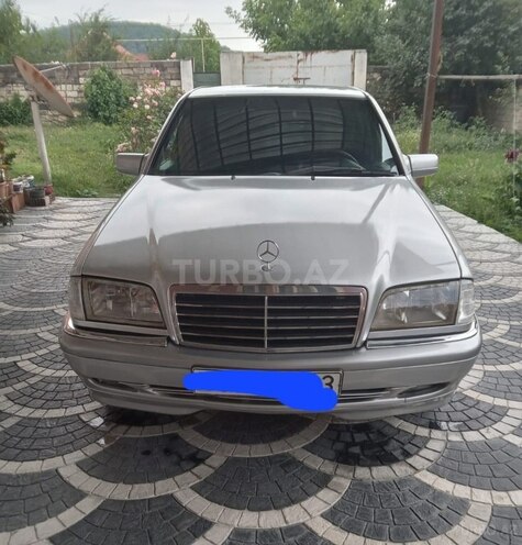 Mercedes C 180 1999, 318,199 km - 1.8 l - Qəbələ