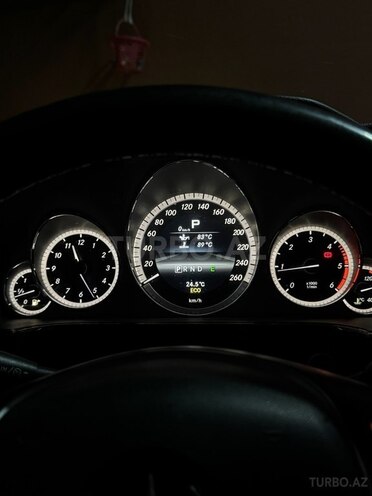 Mercedes E 220 d 2013, 217,000 km - 2.2 л - Bakı