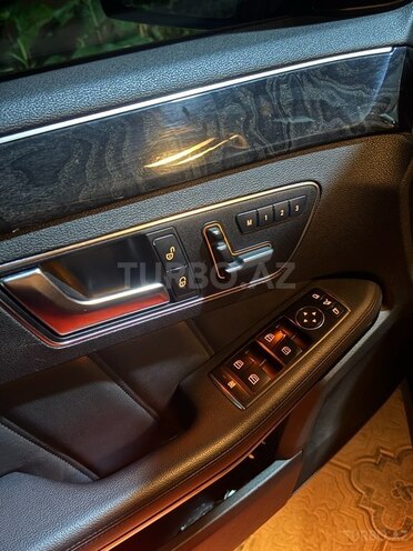 Mercedes E 220 d 2013, 217,000 km - 2.2 л - Bakı