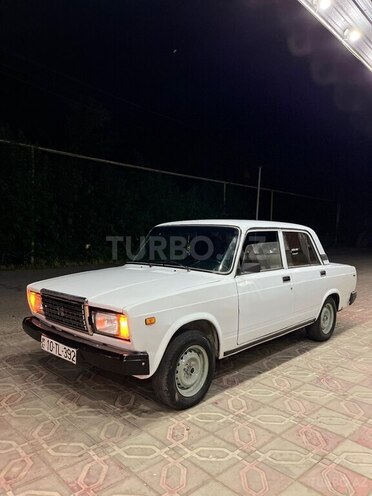 LADA (VAZ) 2107 1998, 94,000 km - 1.6 л - Qazax