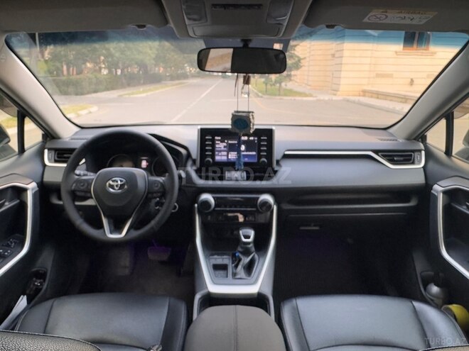 Toyota RAV4 2019, 96,000 km - 2.0 l - Bakı