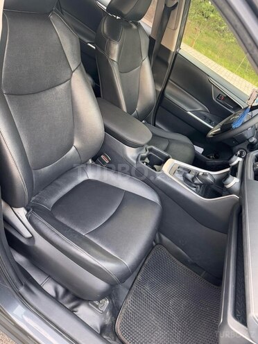 Toyota RAV4 2019, 96,000 km - 2.0 l - Bakı