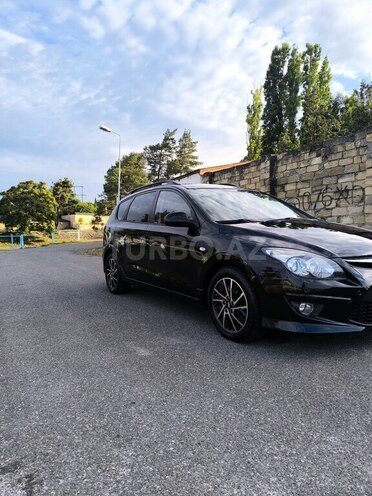 Hyundai i30 2010, 290,000 km - 1.6 l - Quba