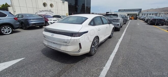 Changan Qiyuan A05 2025, 0 km - 1.5 l - Bakı