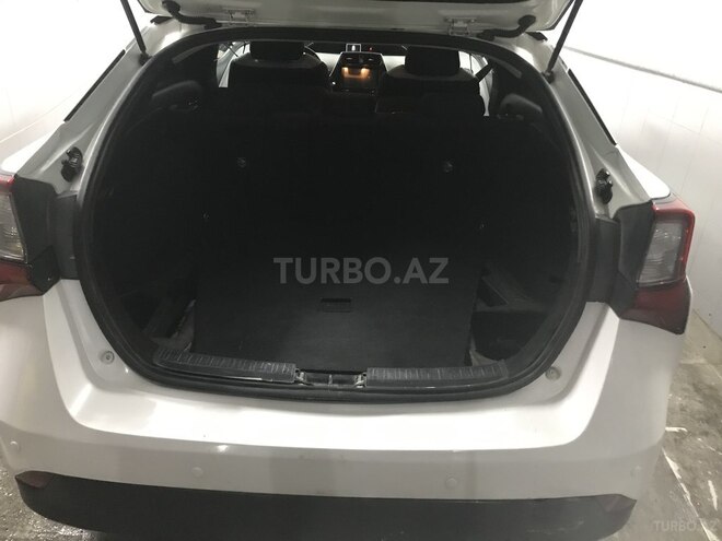 Toyota Prius 2019, 97,000 km - 1.8 l - Bakı