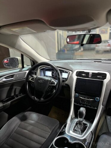 Ford Fusion (North America)-15