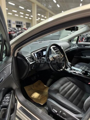 Ford Fusion (North America)-14
