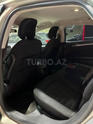 Ford Fusion (North America)-19