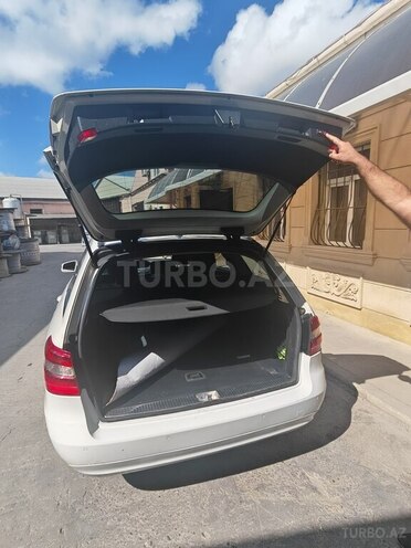 Mercedes E 200 d 2010, 316,000 km - 2.0 l - Bakı