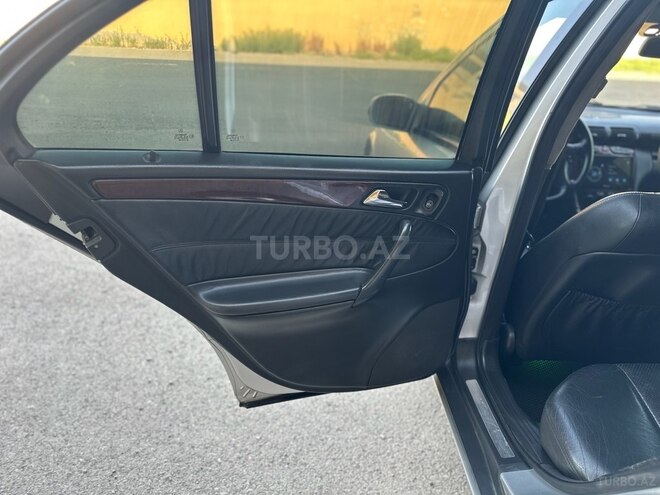 Mercedes C 220 d 2000, 250,000 km - 2.2 l - Bakı
