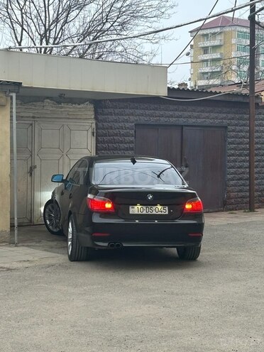 BMW 525-12