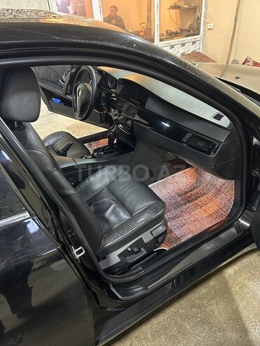 BMW 525-16