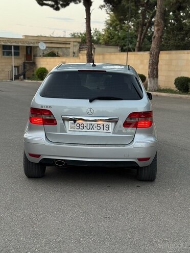 Mercedes B 180 2010, 87,000 km - 1.8 л - Tovuz