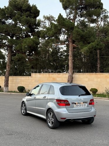 Mercedes B 180 2010, 87,000 km - 1.8 л - Tovuz