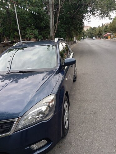 Kia Ceed 2009, 313,000 km - 1.4 л - Sumqayıt