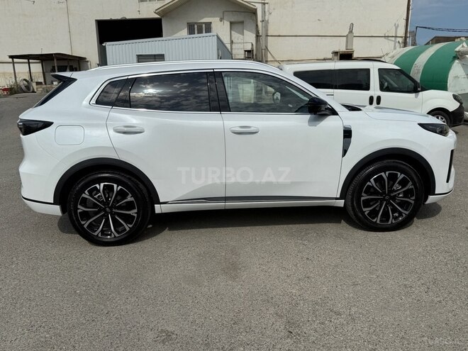 Changan Qiyuan Q05 2025, 11,000 km - 1.5 л - Bakı