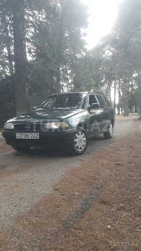 Opel Astra 1995, 185,000 km - 1.6 l - Xaçmaz