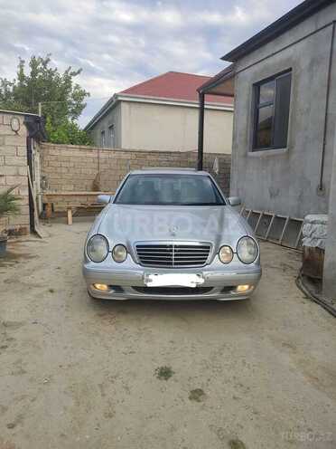 Mercedes E 240 2000, 306,000 km - 2.6 l - Bakı