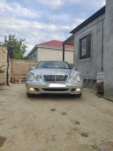 Mercedes E 240 2000, 306,000 km - 2.6 l - Bakı