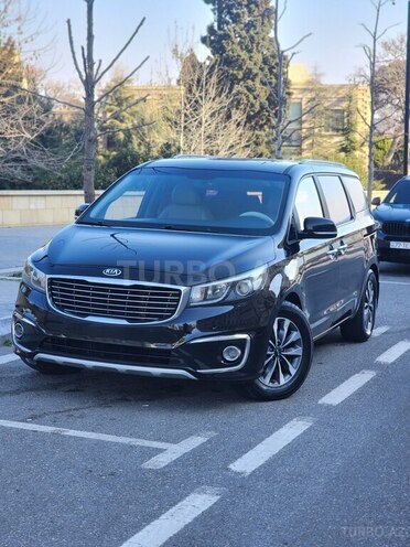 Kia Carnival 2015, 270,000 km - 2.2 l - Bakı