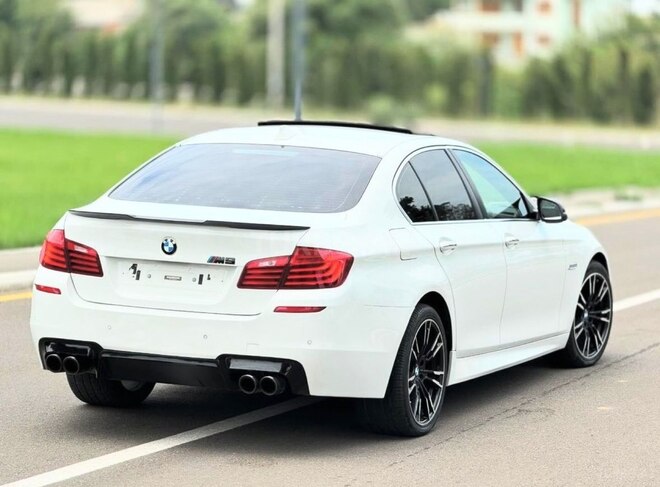 BMW 528 2015, 164,000 km - 2.0 l - Gəncə