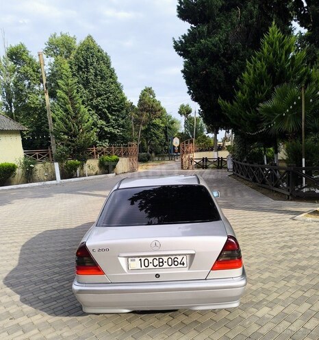 Mercedes C 200 1999, 301,000 km - 2.0 л - Masallı
