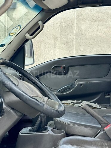 Hyundai H 100 2010, 548,725 km - 2.6 l - Bakı
