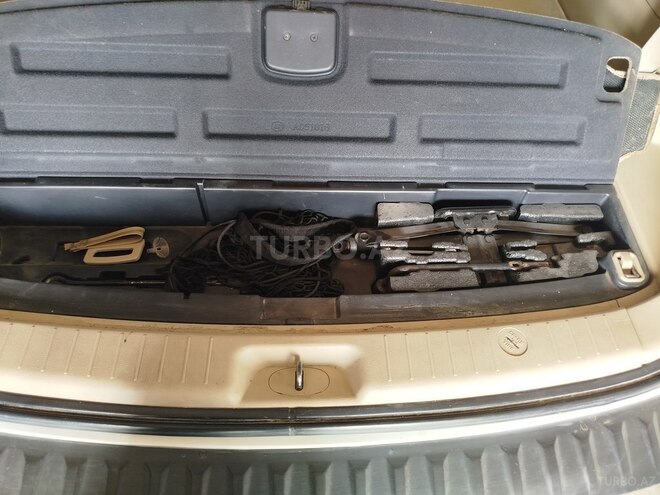 Hyundai Santa Fe 2008, 224,000 km - 2.7 l - Quba