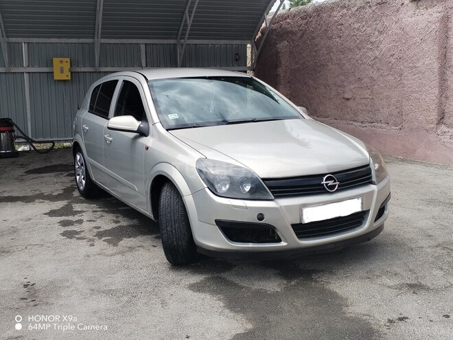Opel Astra 2005, 105,897 km - 1.4 л - Yevlax