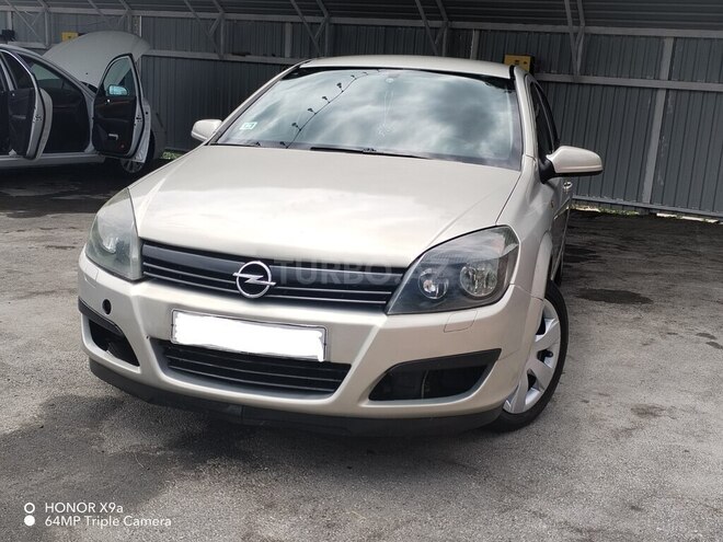 Opel Astra 2005, 105,897 km - 1.4 л - Yevlax