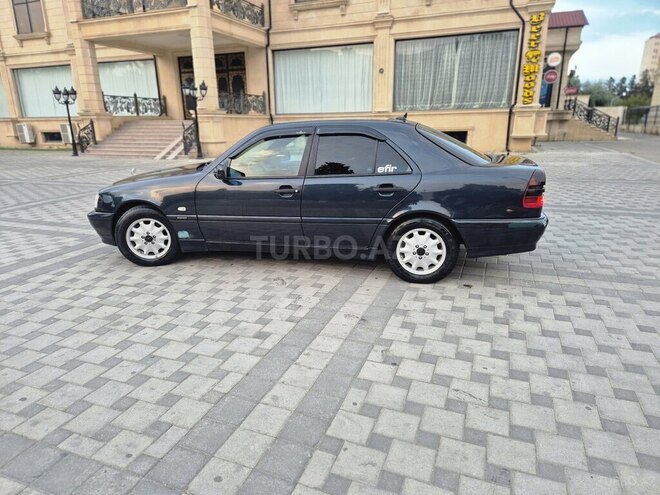 Mercedes C 220 1999, 345,000 km - 2.2 л - Sumqayıt