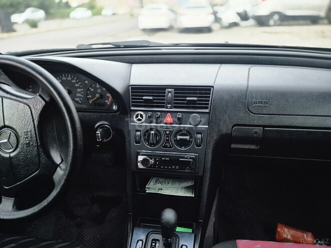 Mercedes C 220 1999, 345,000 km - 2.2 л - Sumqayıt