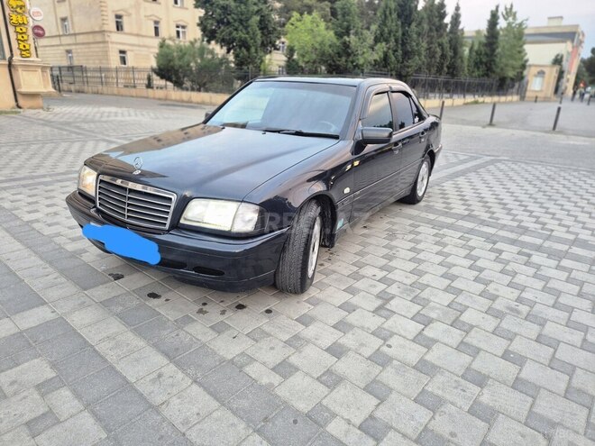 Mercedes C 220 1999, 345,000 km - 2.2 л - Sumqayıt