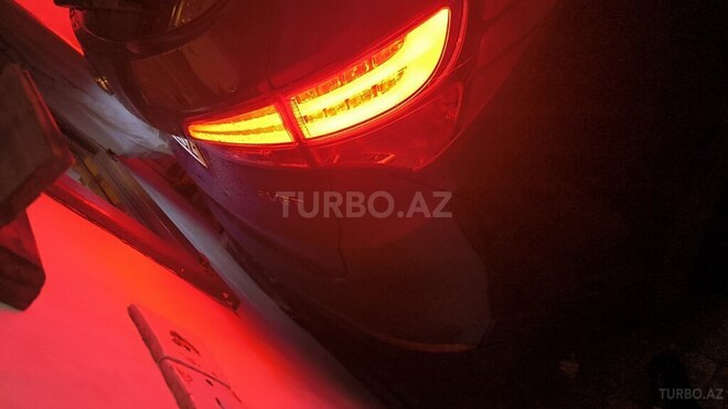 Hyundai Santa Fe 2013, 174,000 km - 2.0 л - Bakı
