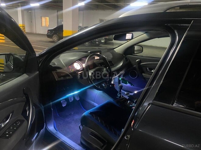 Renault Megane 2011, 277,000 km - 1.5 л - Bakı