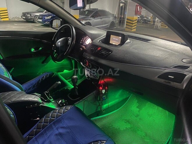 Renault Megane 2011, 277,000 km - 1.5 л - Bakı