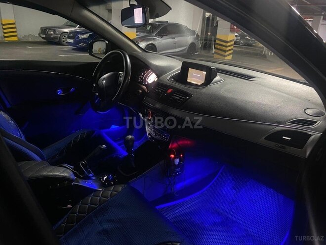 Renault Megane 2011, 277,000 km - 1.5 л - Bakı