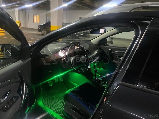 Renault Megane 2011, 277,000 km - 1.5 л - Bakı