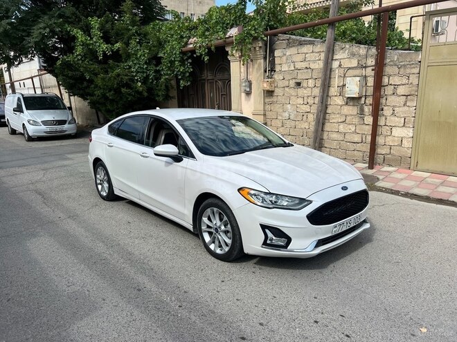 Ford Fusion (North America) 2019, 291,234 km - 2.0 л - Bakı