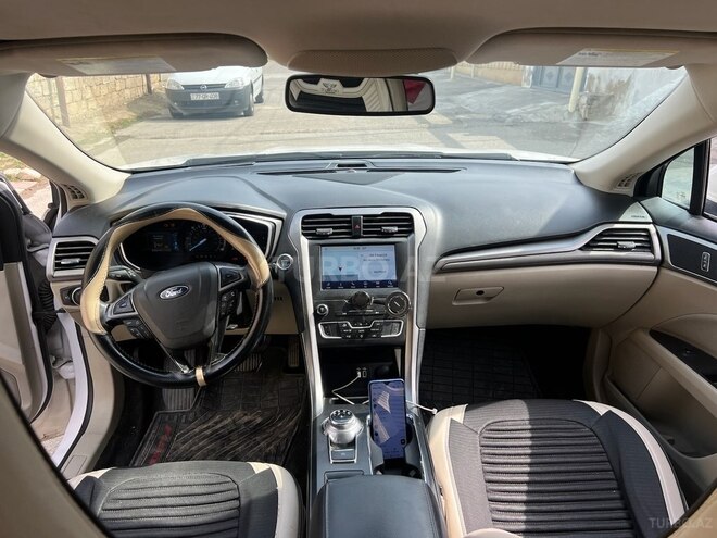 Ford Fusion (North America) 2019, 291,234 km - 2.0 л - Bakı