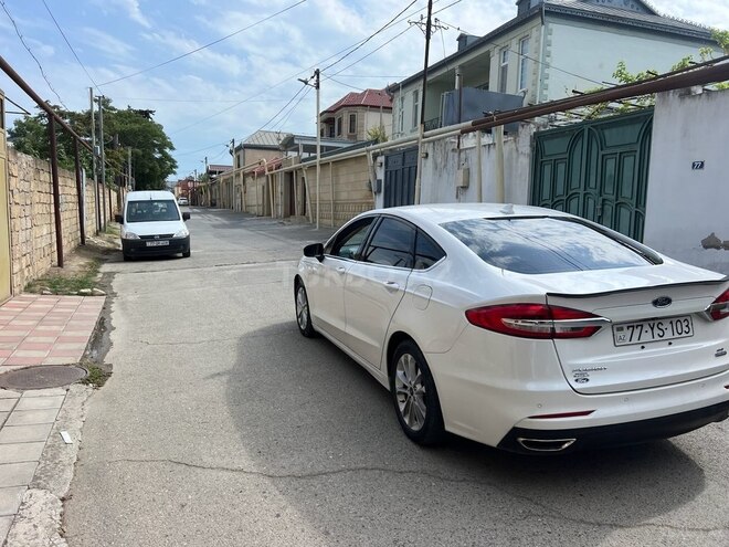 Ford Fusion (North America) 2019, 291,234 km - 2.0 л - Bakı
