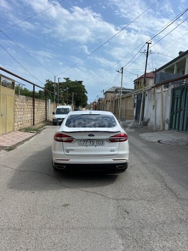 Ford Fusion (North America) 2019, 291,234 km - 2.0 л - Bakı