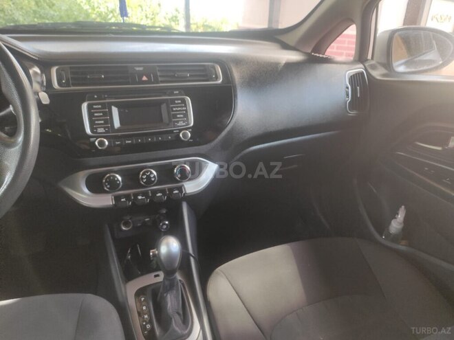 Kia Rio 2015, 93,000 km - 1.6 l - Sumqayıt